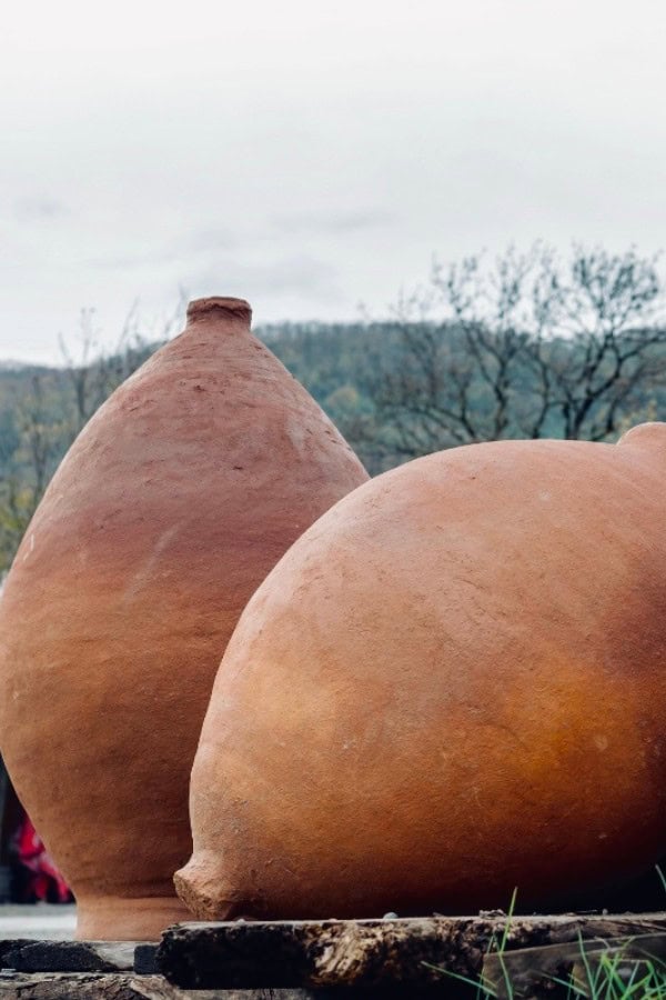 georgian wine qvevri